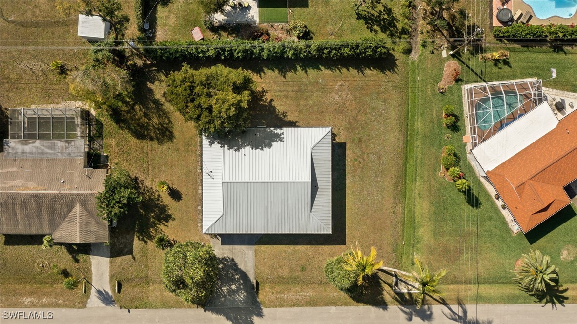 2306 Flora AVE