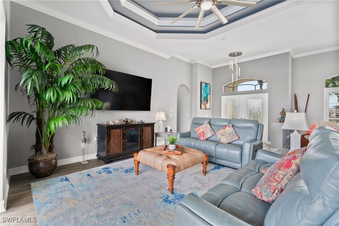 360 Capri Isles CT