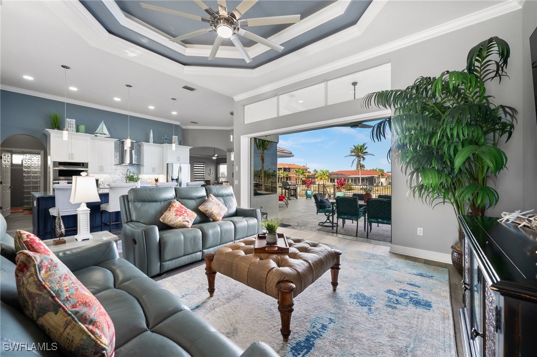 360 Capri Isles CT