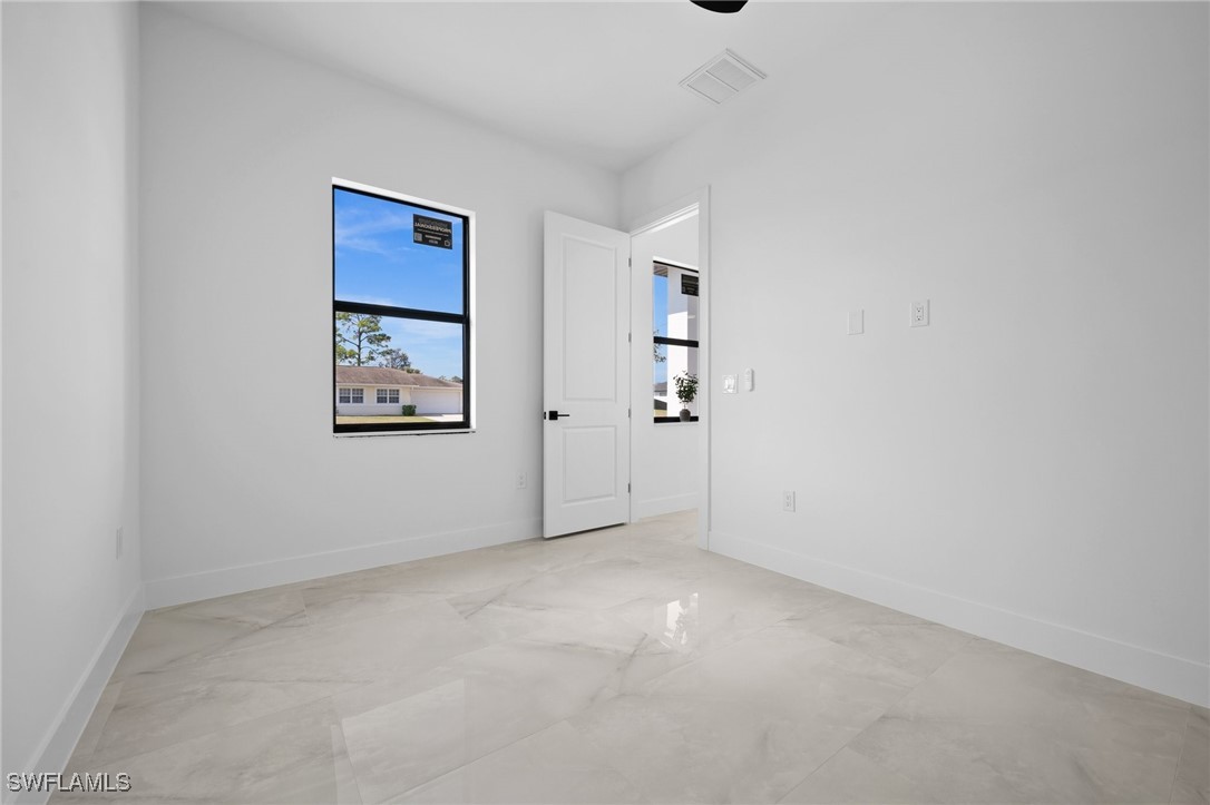 349 Rancho AVE