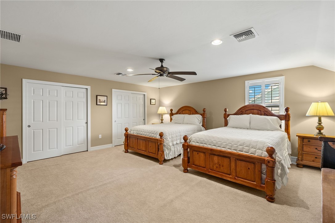 11807 Dixon DR