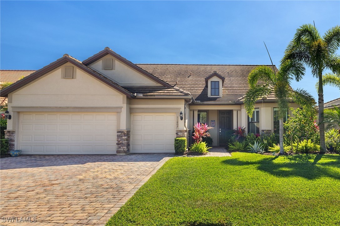 11807 Dixon DR