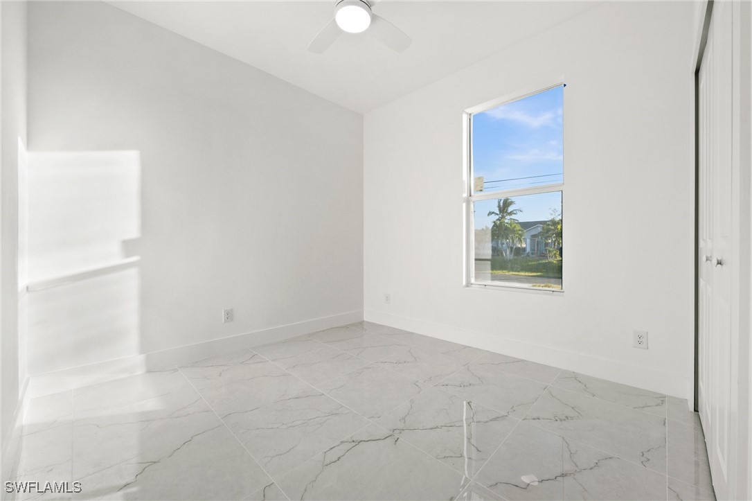 2037 NW 3rd ST