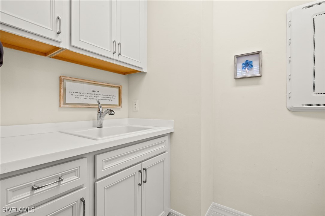 12022 Westmoreland WAY