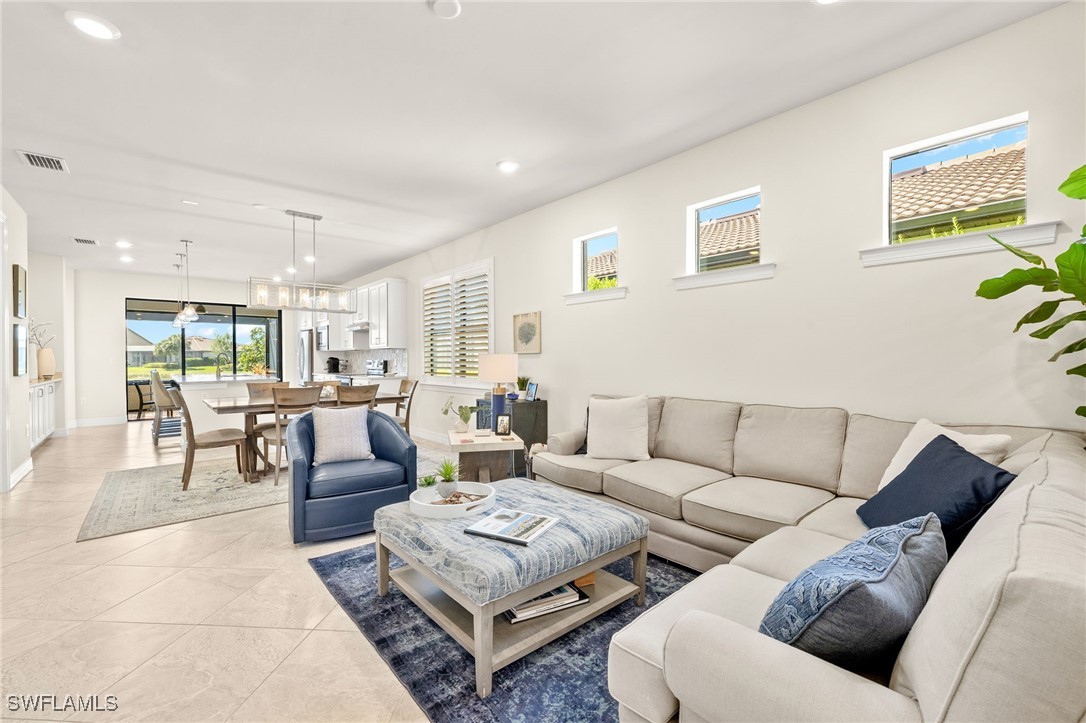 12022 Westmoreland WAY