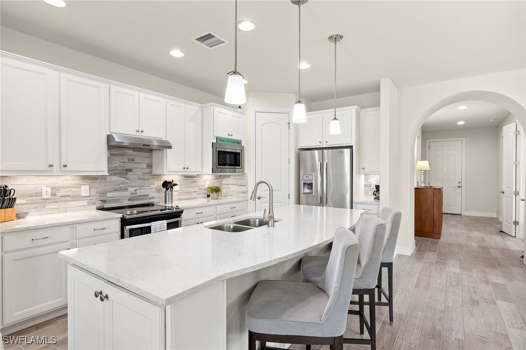 11811 Darcy PL