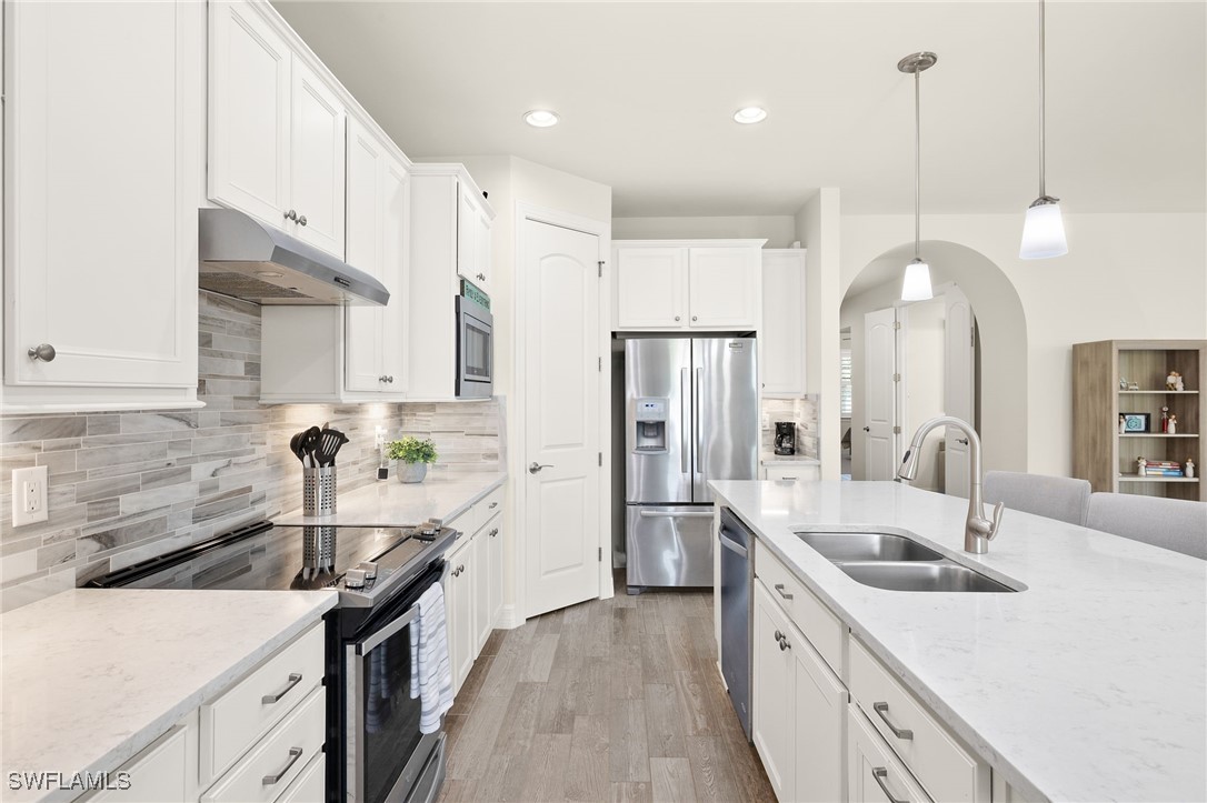 11811 Darcy PL