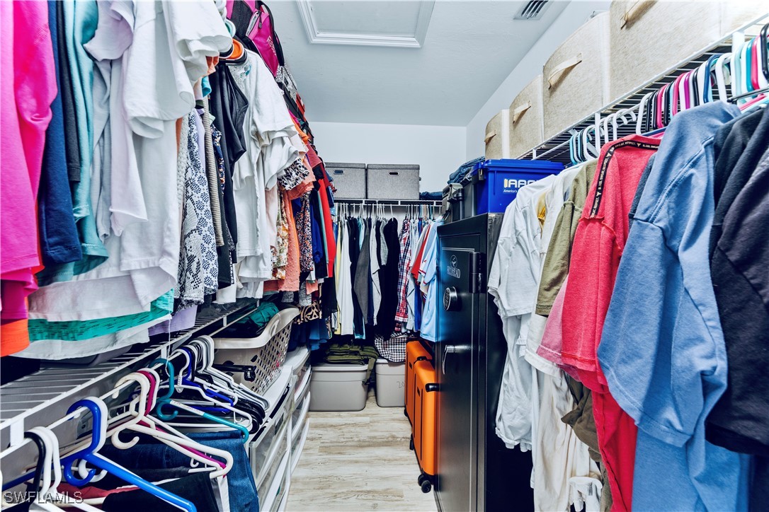 12700 Eagle Pointe CIR