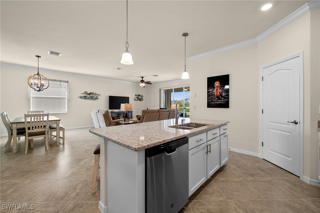 4155 Lemongrass DR