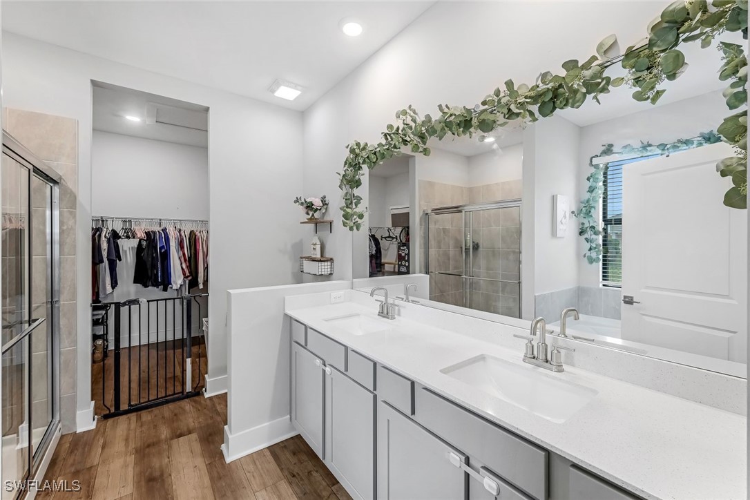 909 SW 7th AVE