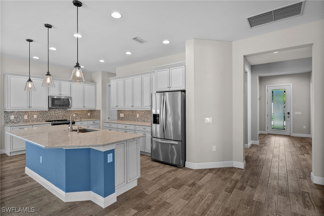 10626 Essex Square BLVD