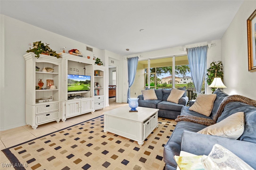 10137 Colonial Country Club BLVD 1104