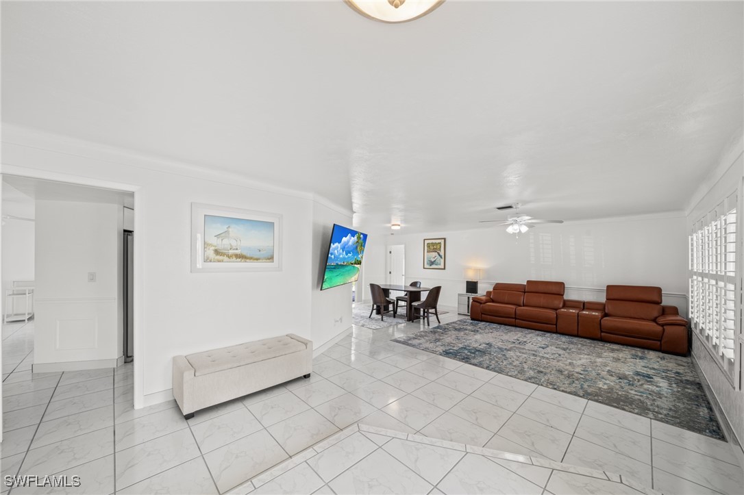 1442 Wellington CT