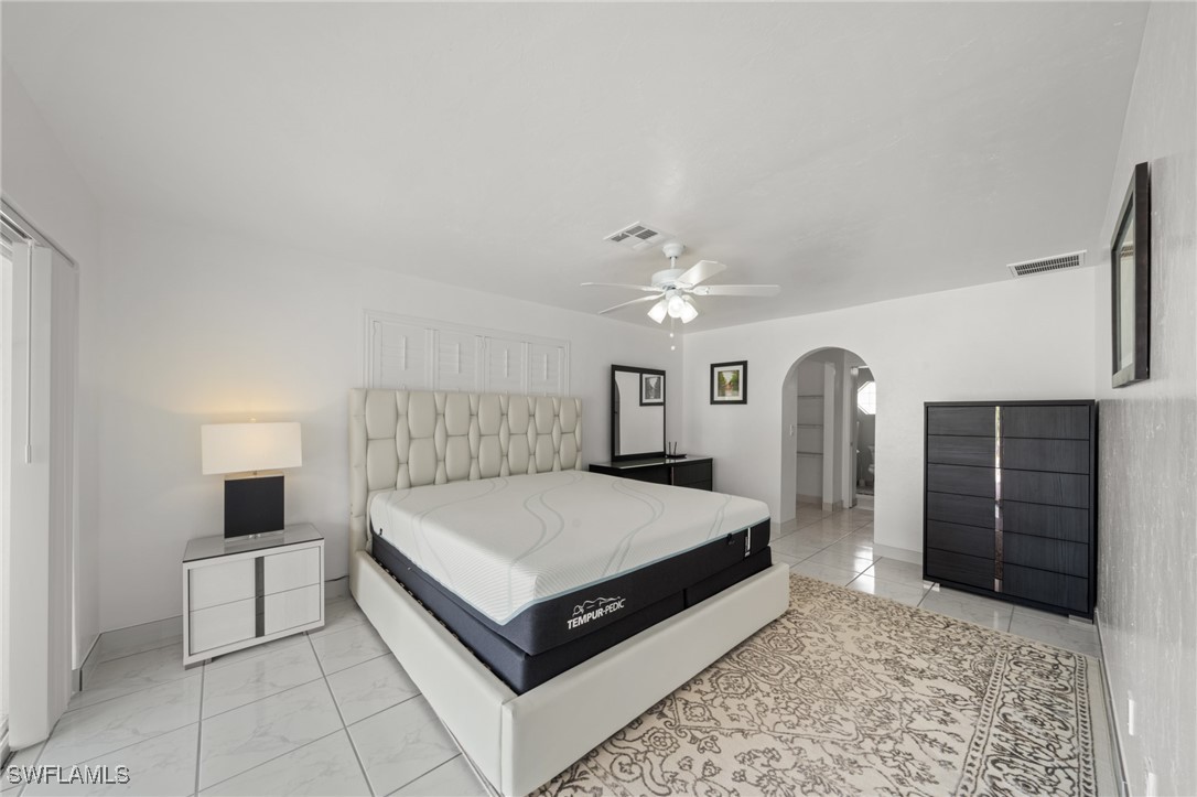 1442 Wellington CT