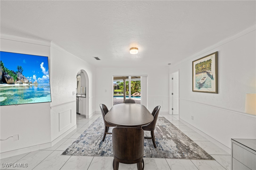 1442 Wellington CT