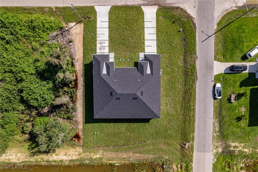 2401-2403 Quentin AVE S