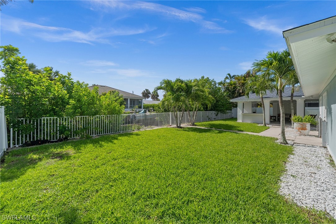 27296 Buccaneer DR