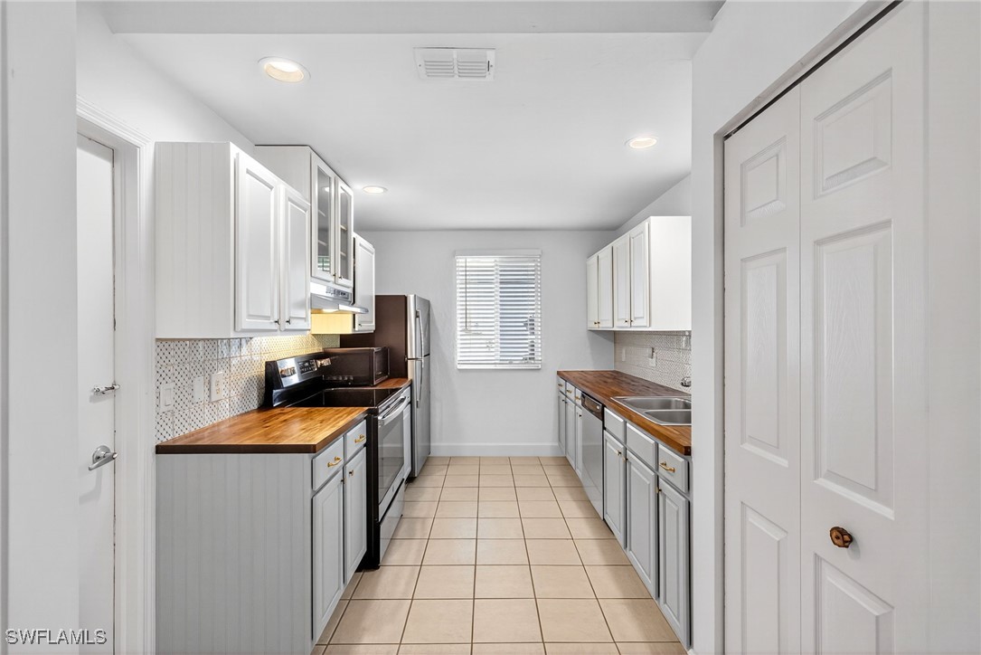 11817 Forest Mere DR