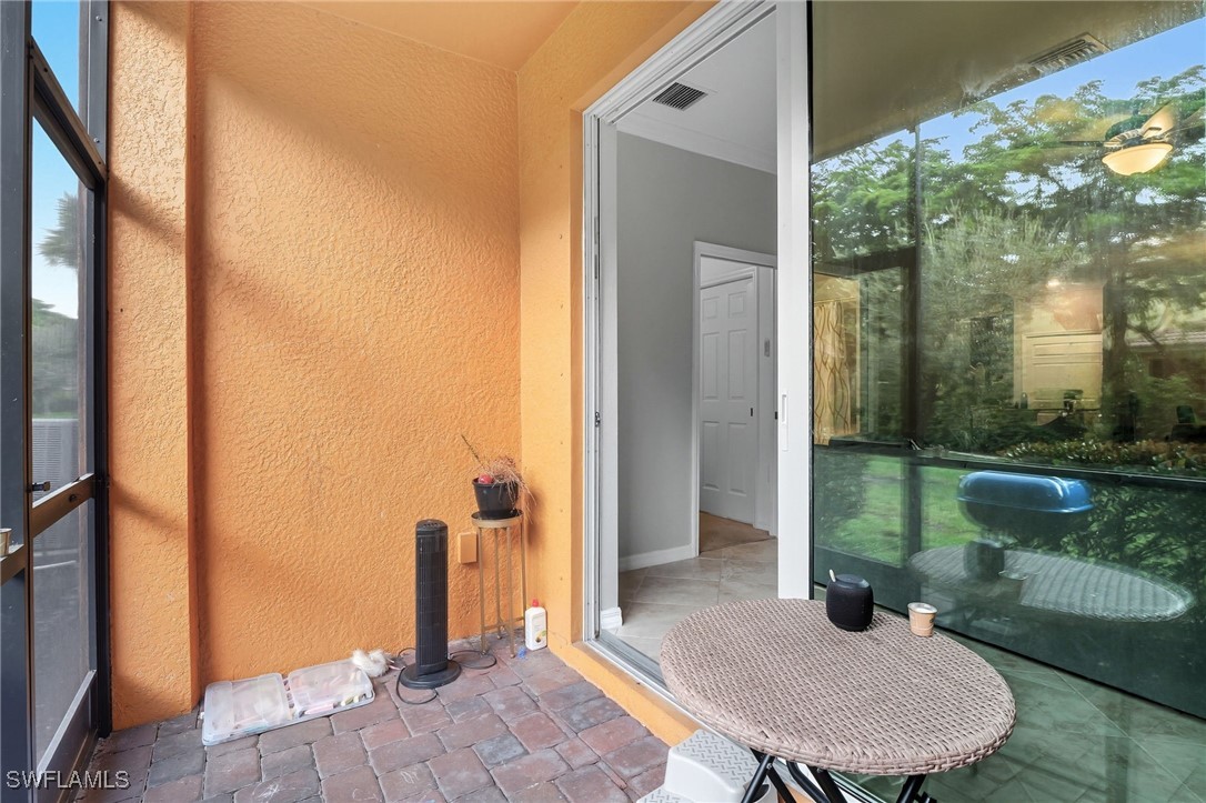 10121 Tin Maple DR 111