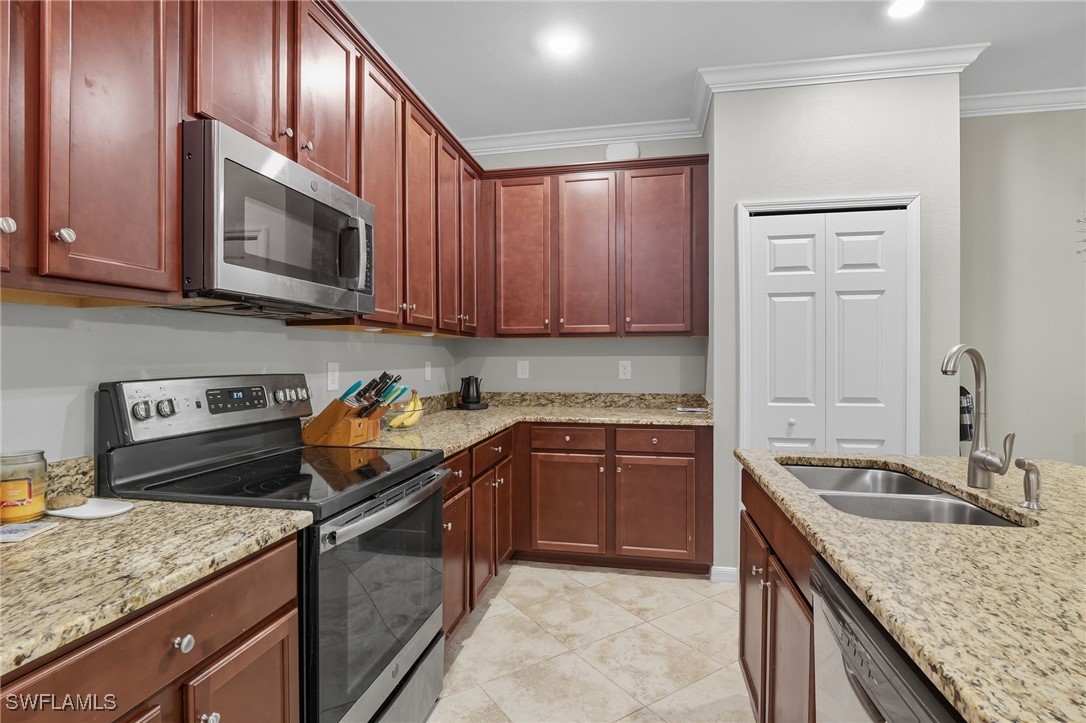 10121 Tin Maple DR 111