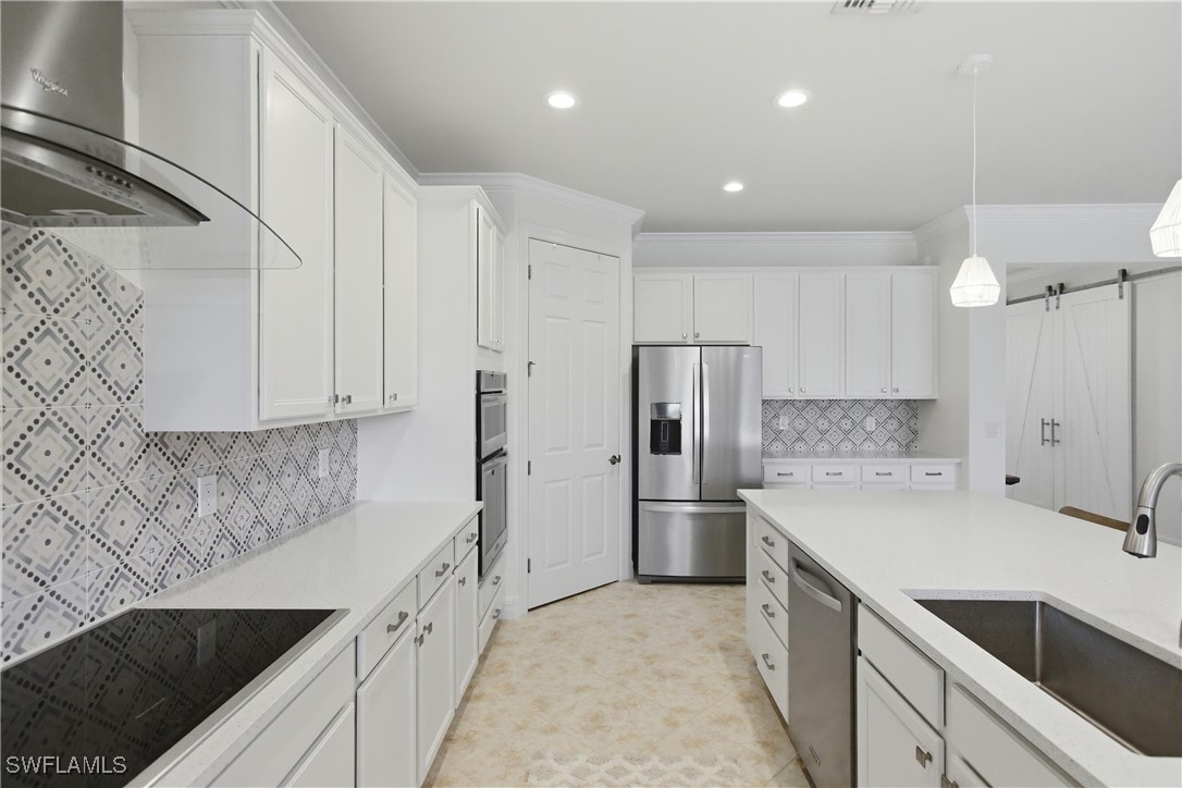 11041 Castlereagh ST