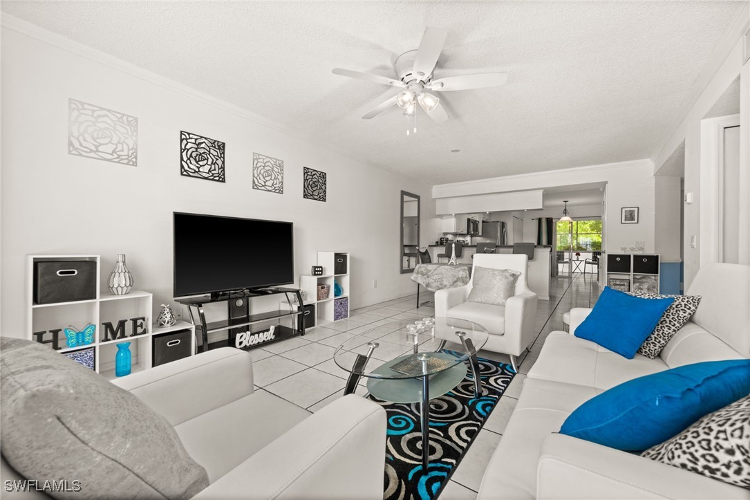 3940 Leeward Passage CT 102