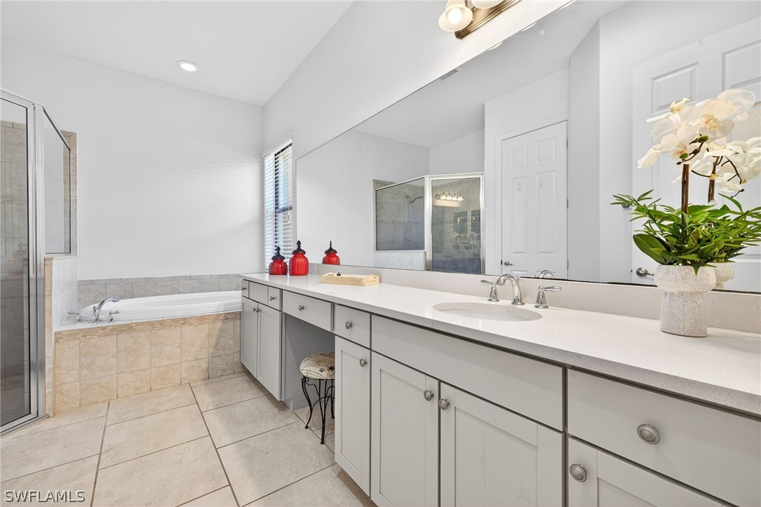 11572 Stonecreek CIR