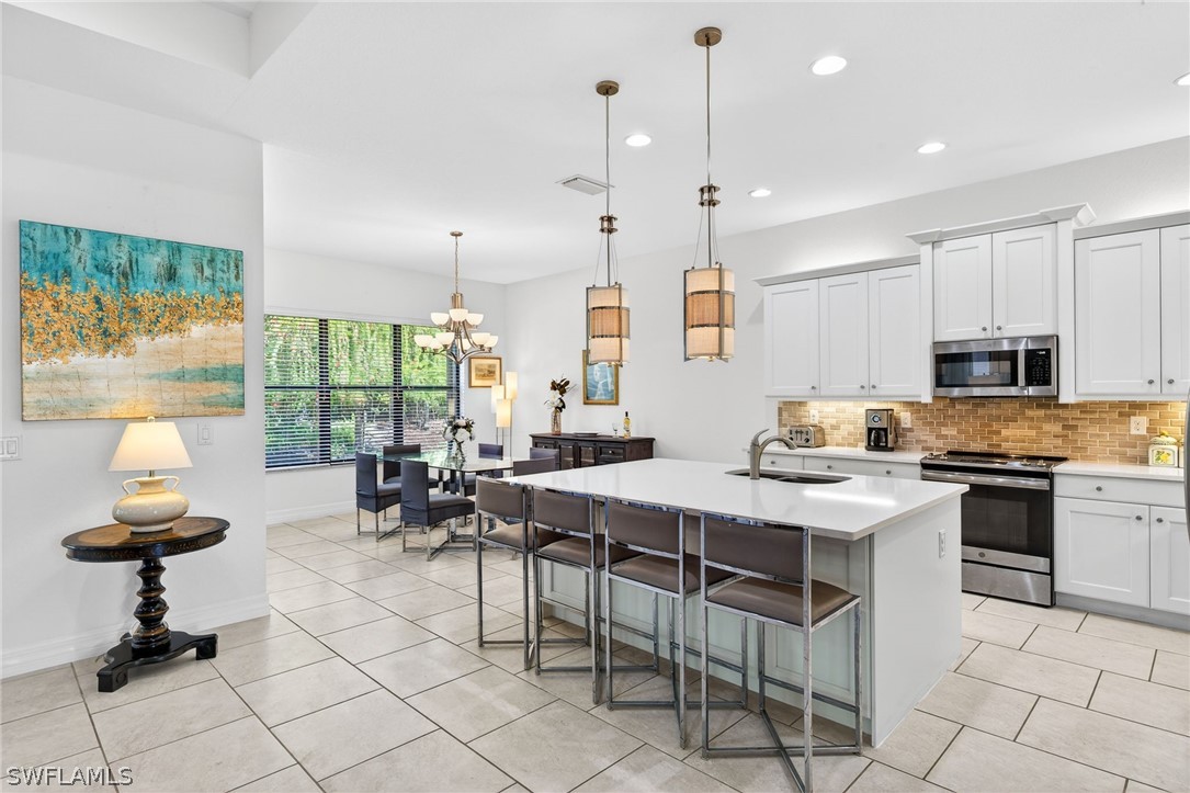 11572 Stonecreek CIR