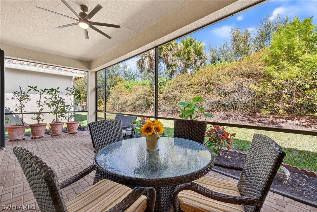 11572 Stonecreek CIR