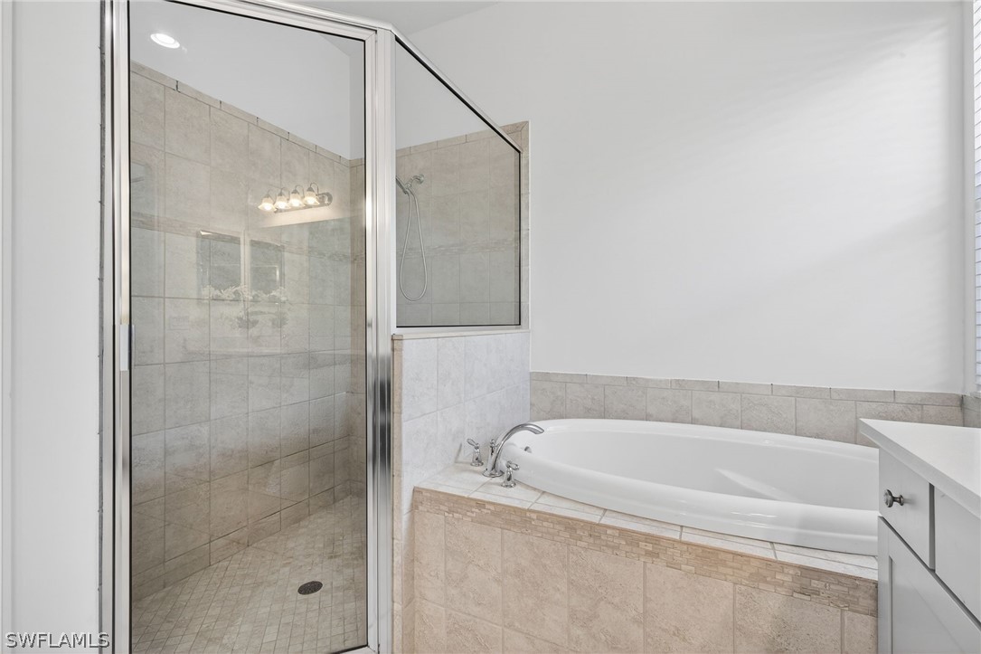 11572 Stonecreek CIR