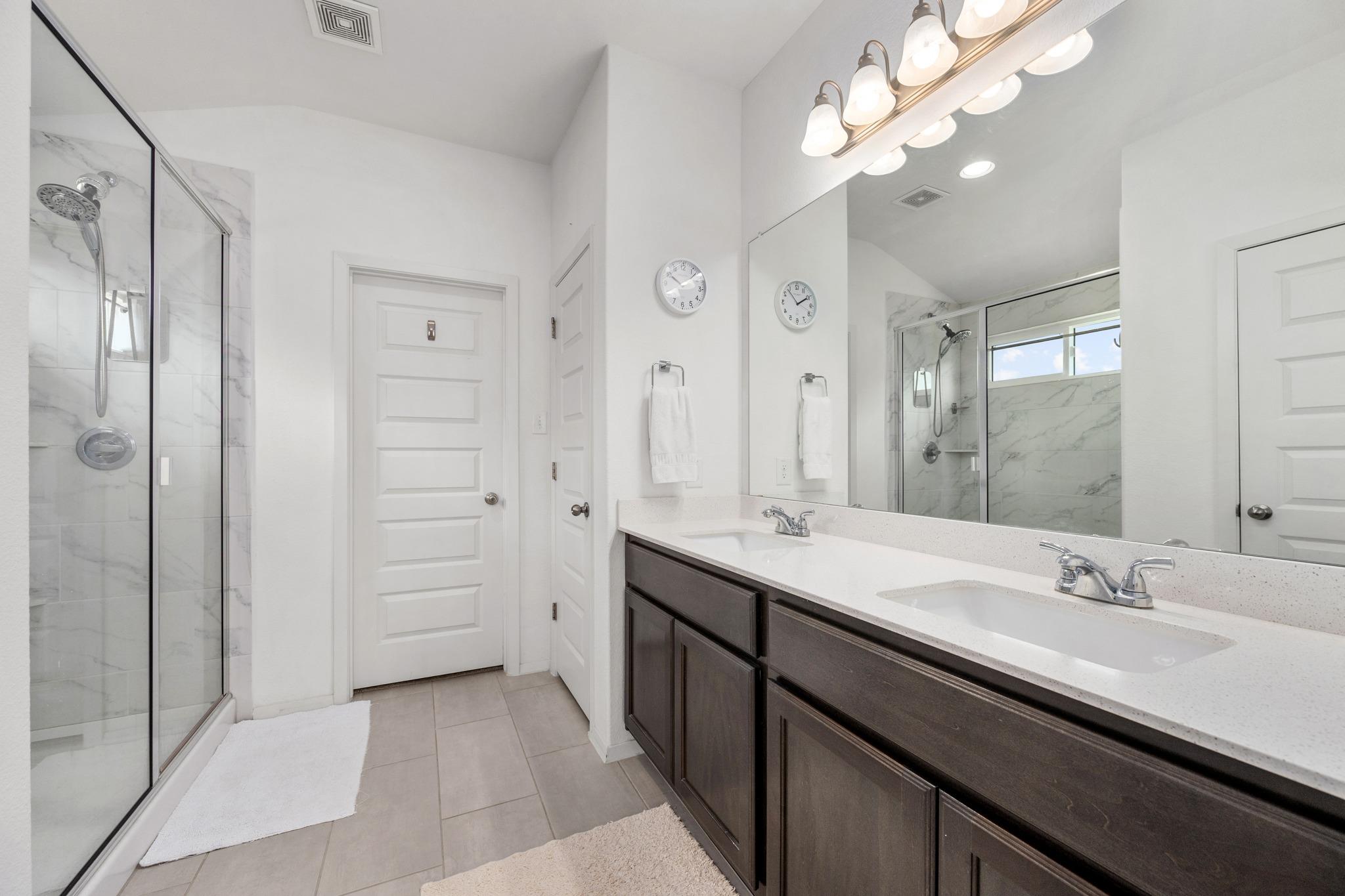 21006 Santa Rosa Ave