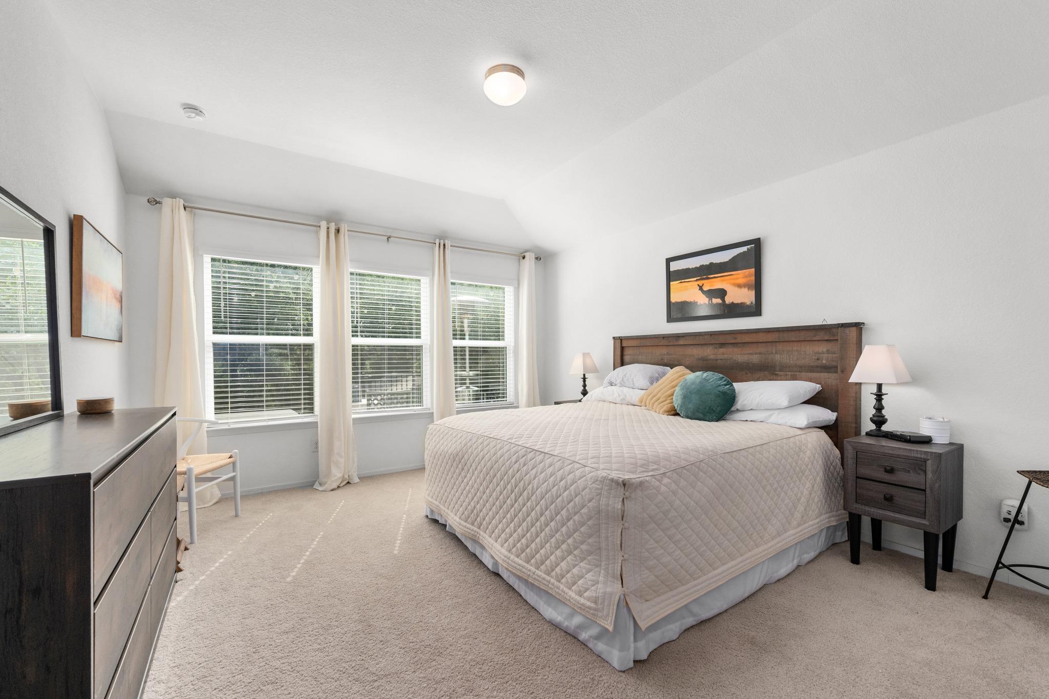 21006 Santa Rosa Ave