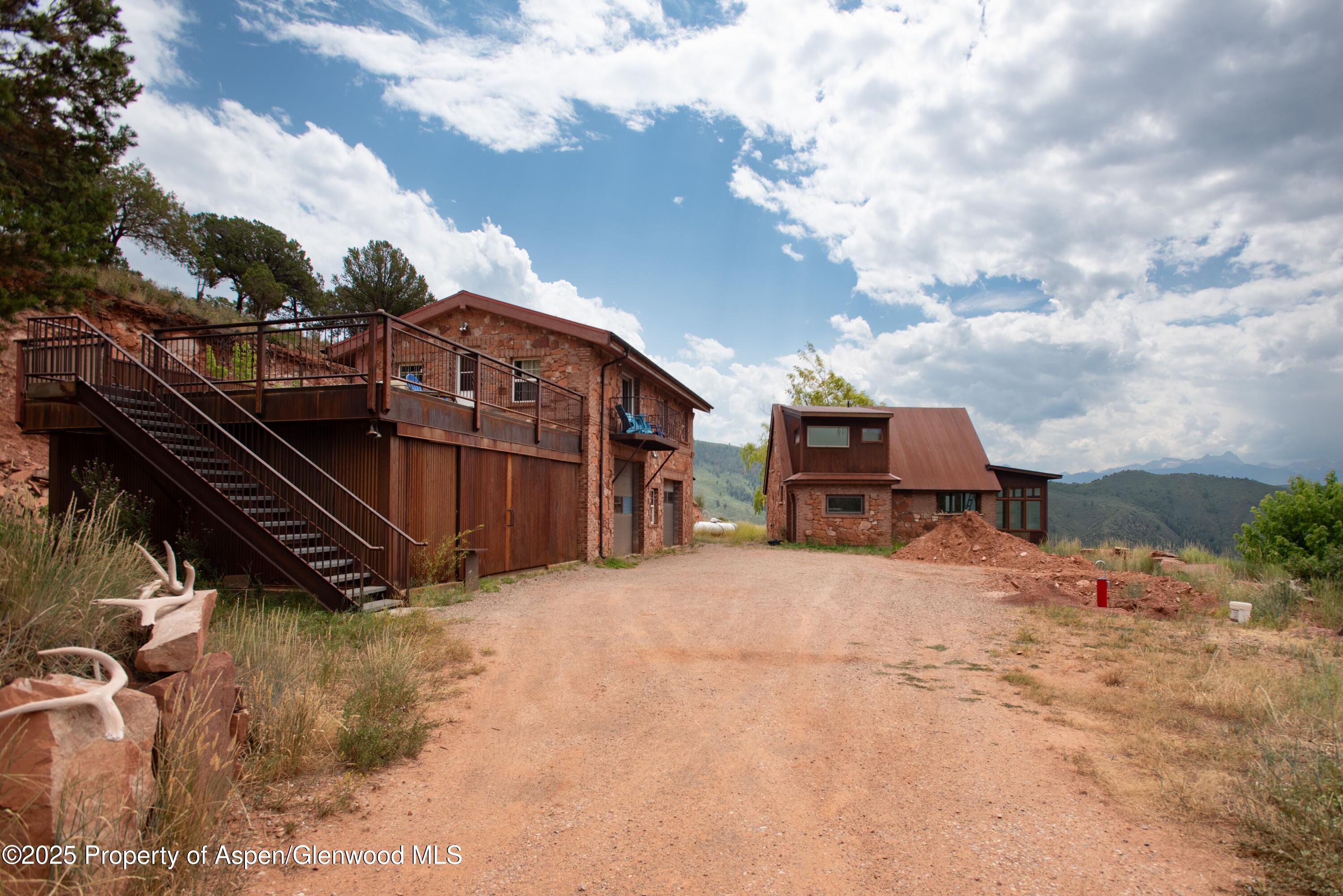 2800 Cedar Drive