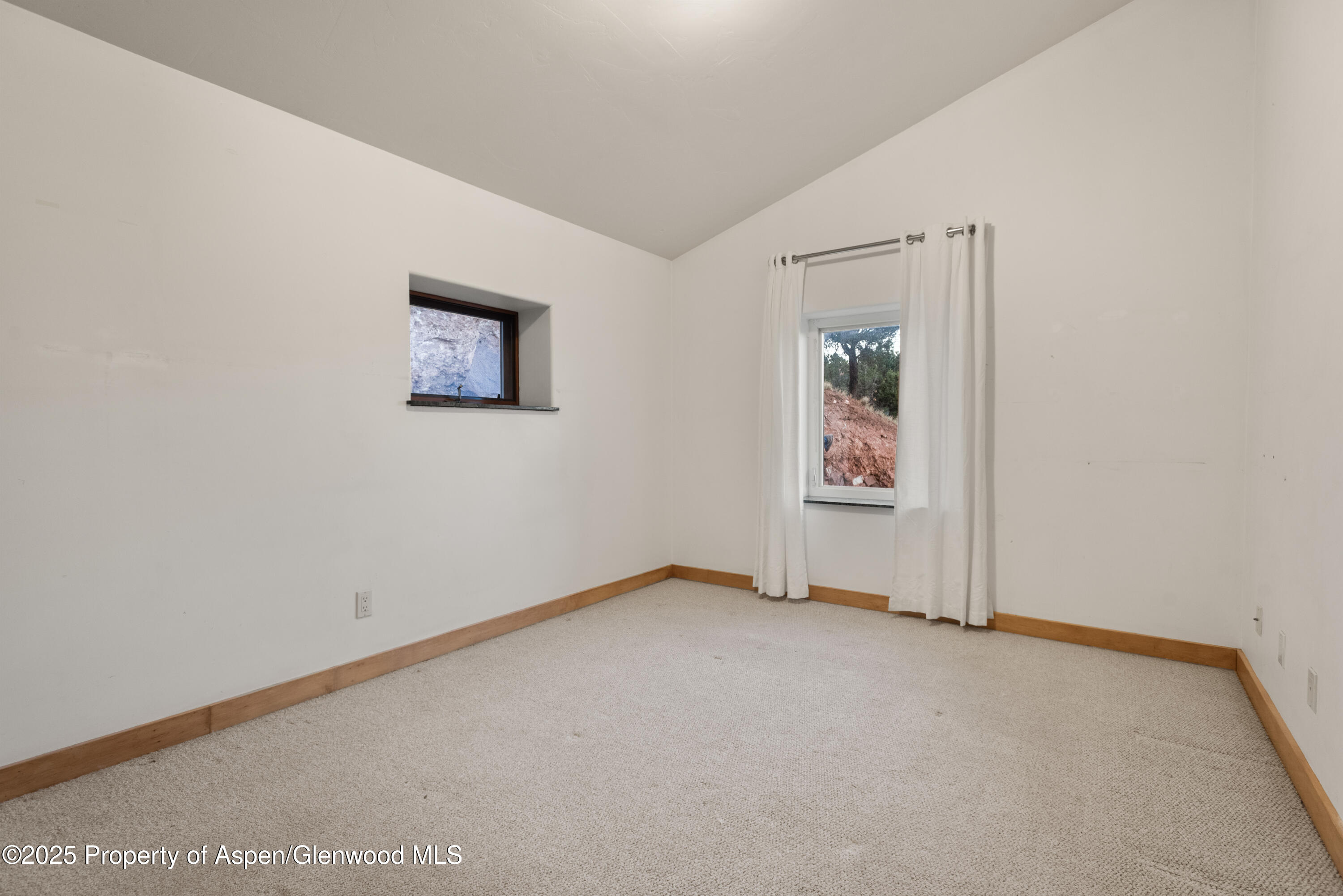 2800 Cedar Drive