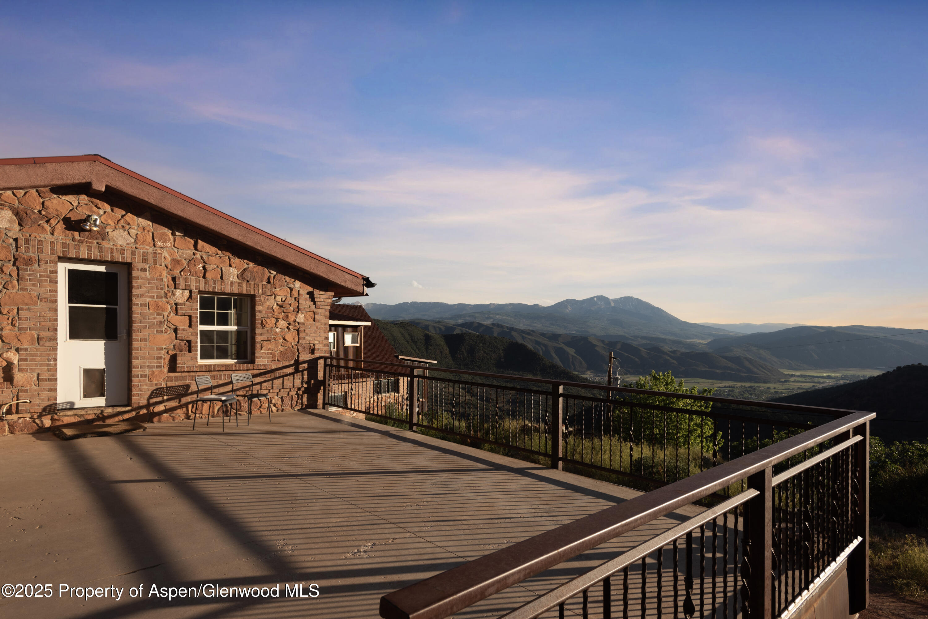 2800 Cedar Drive