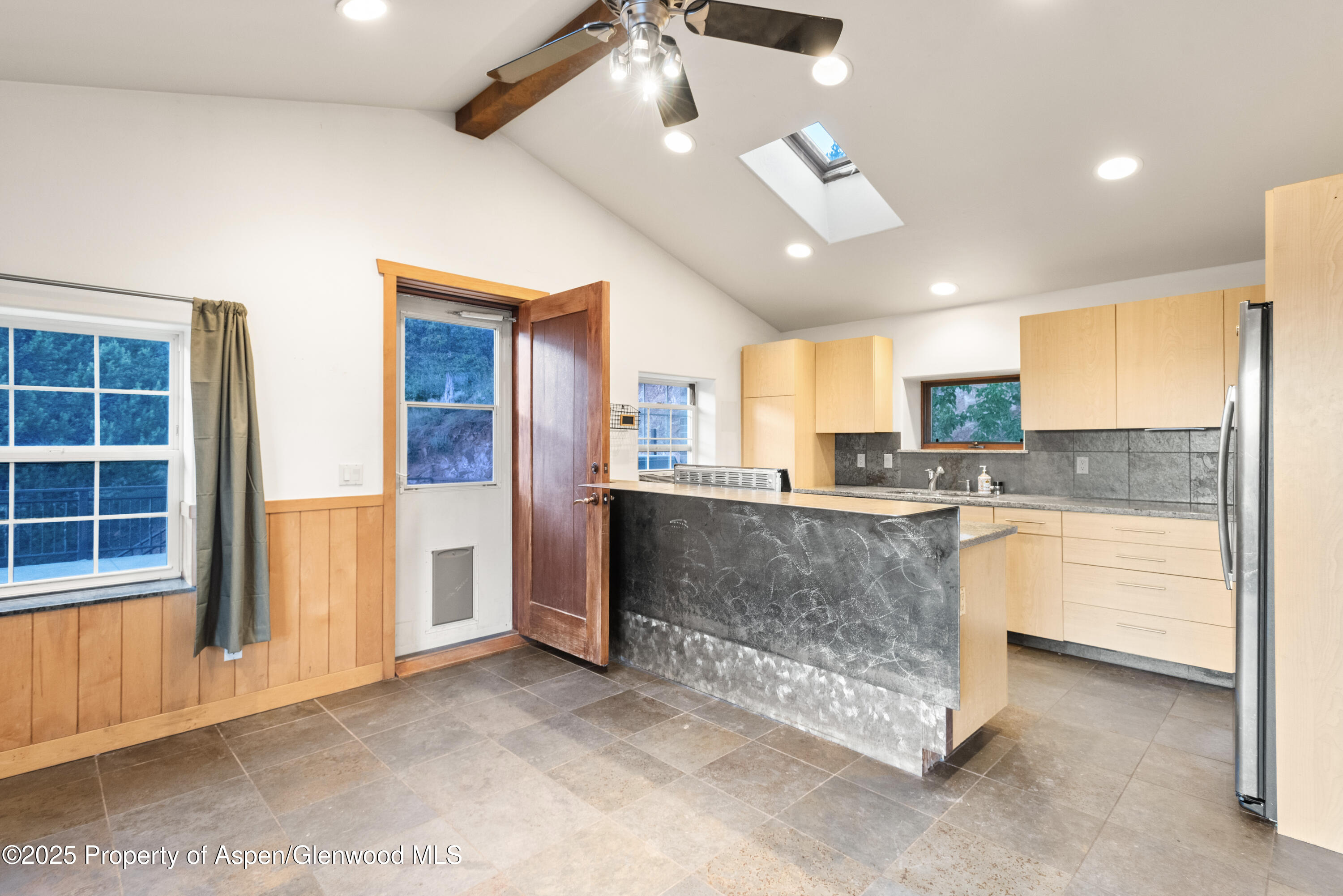 2800 Cedar Drive