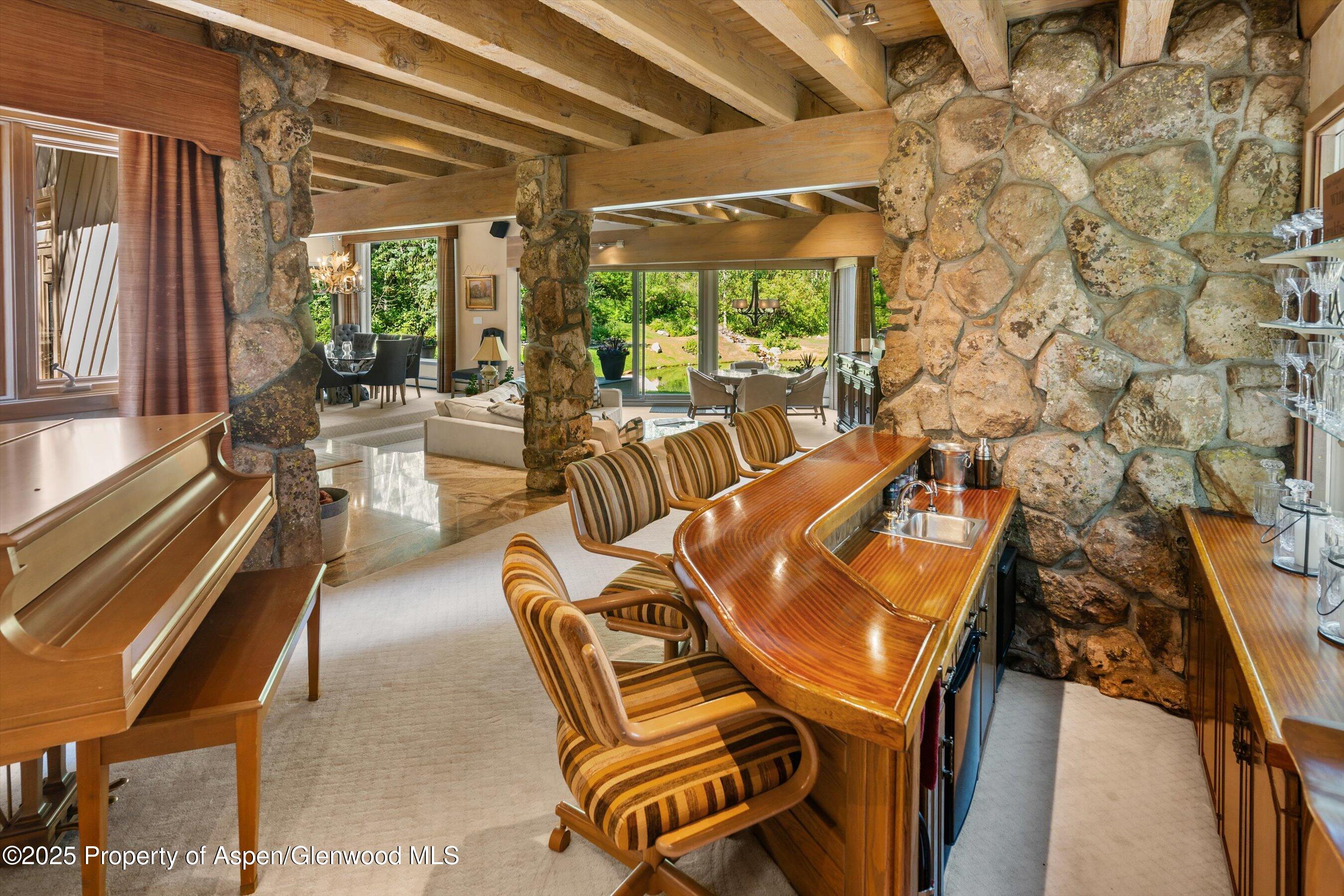 473 Creek Lane