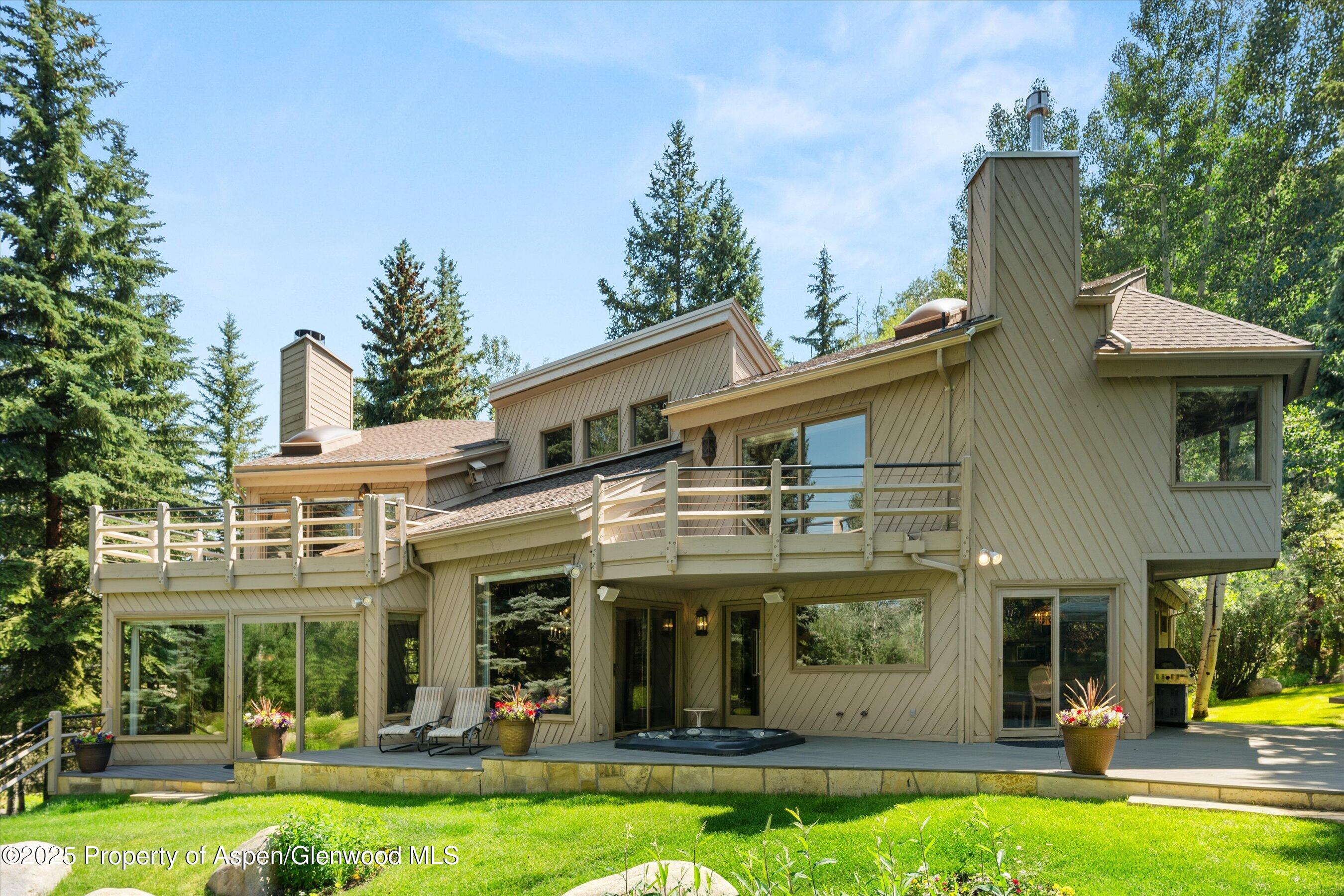 473 Creek Lane