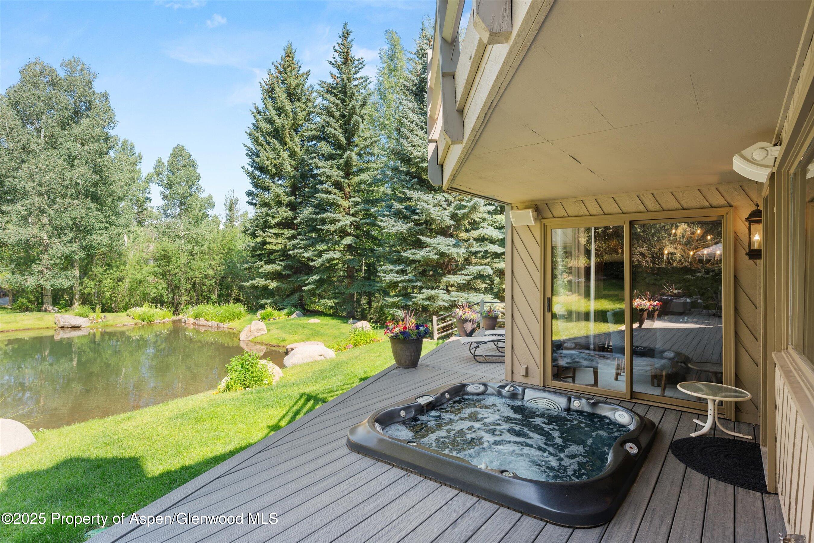 473 Creek Lane