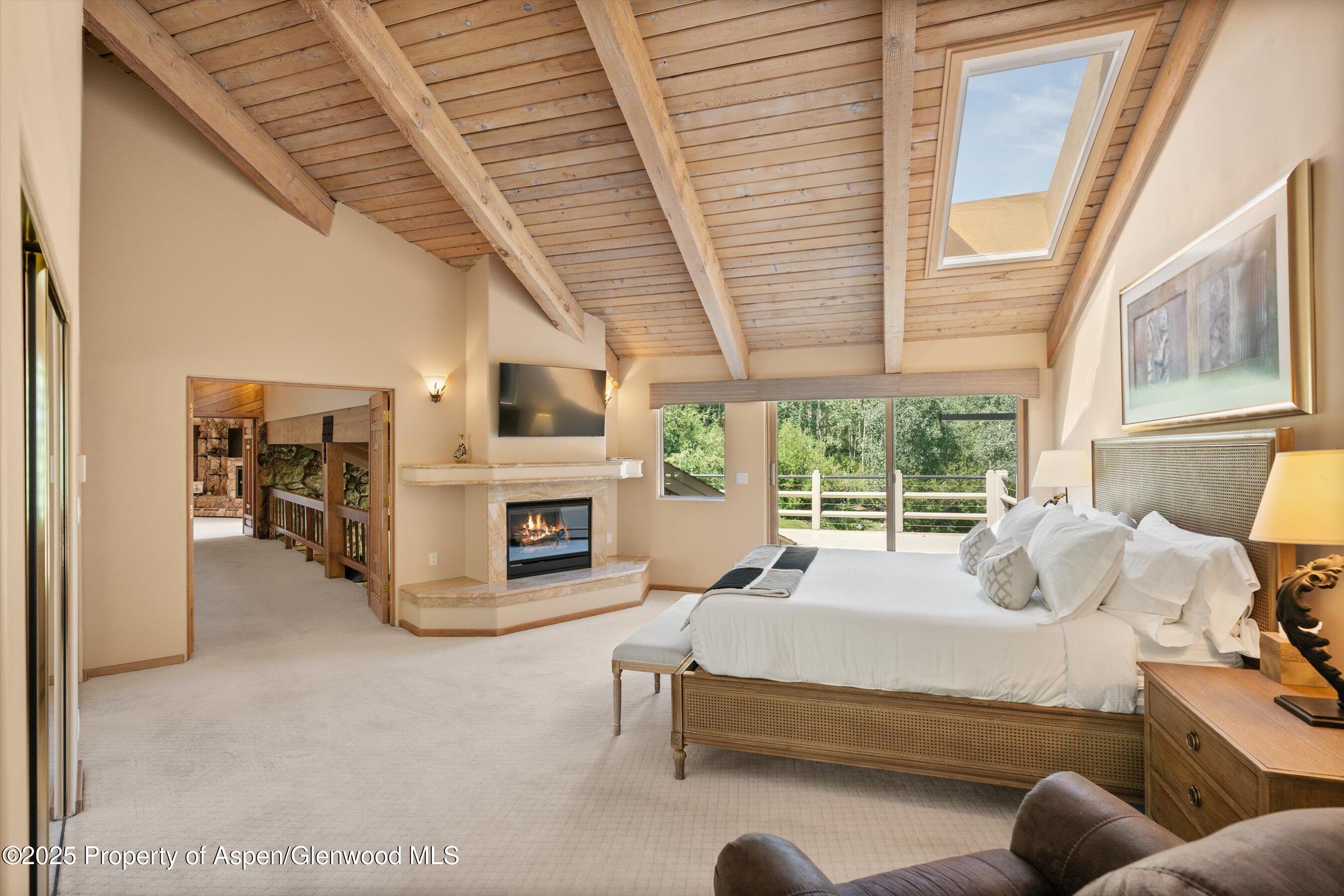 473 Creek Lane