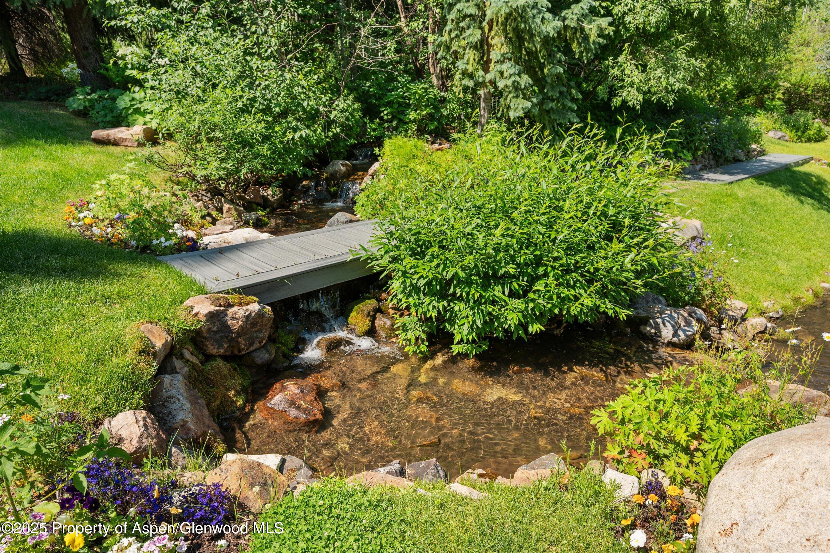 473 Creek Lane
