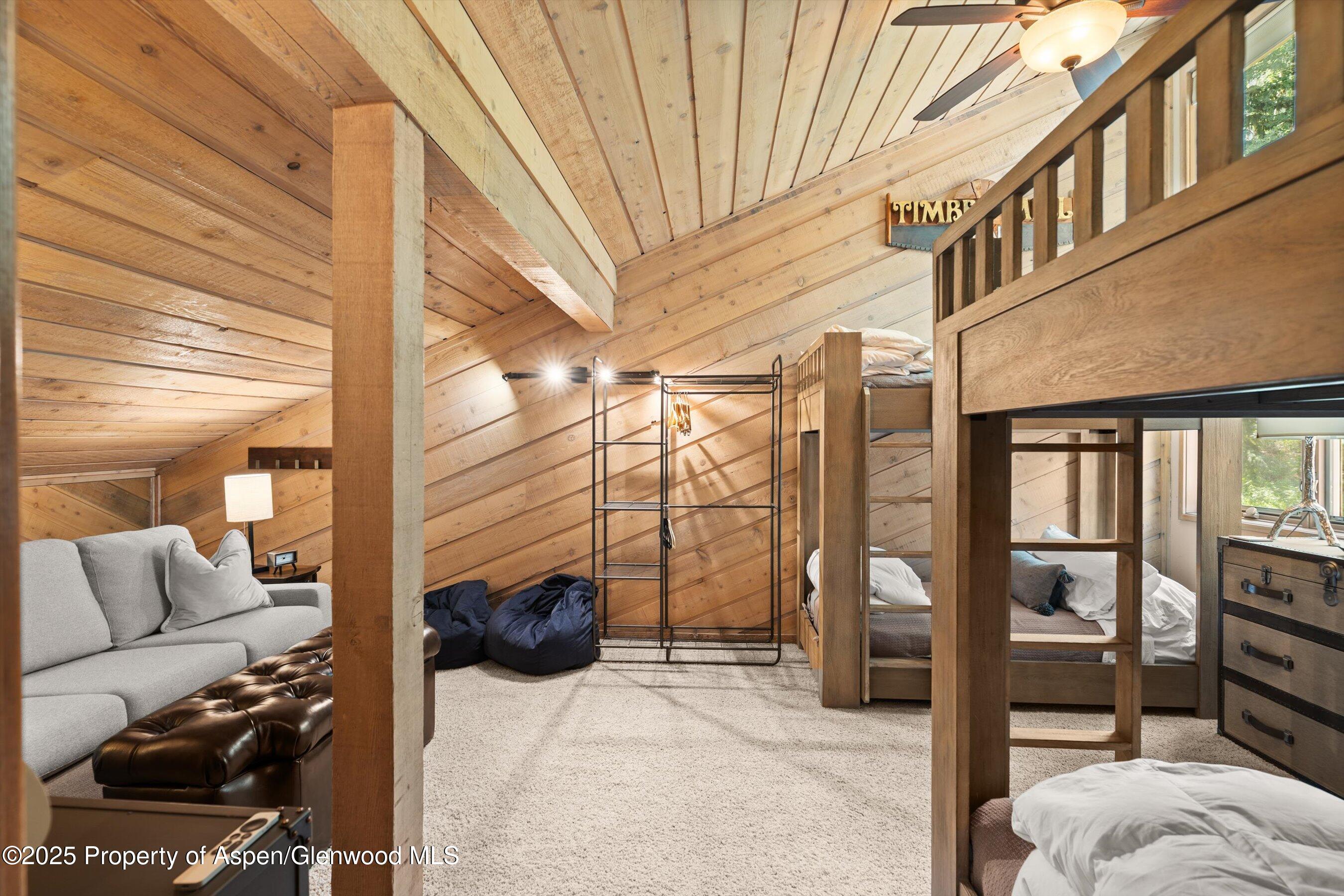 473 Creek Lane