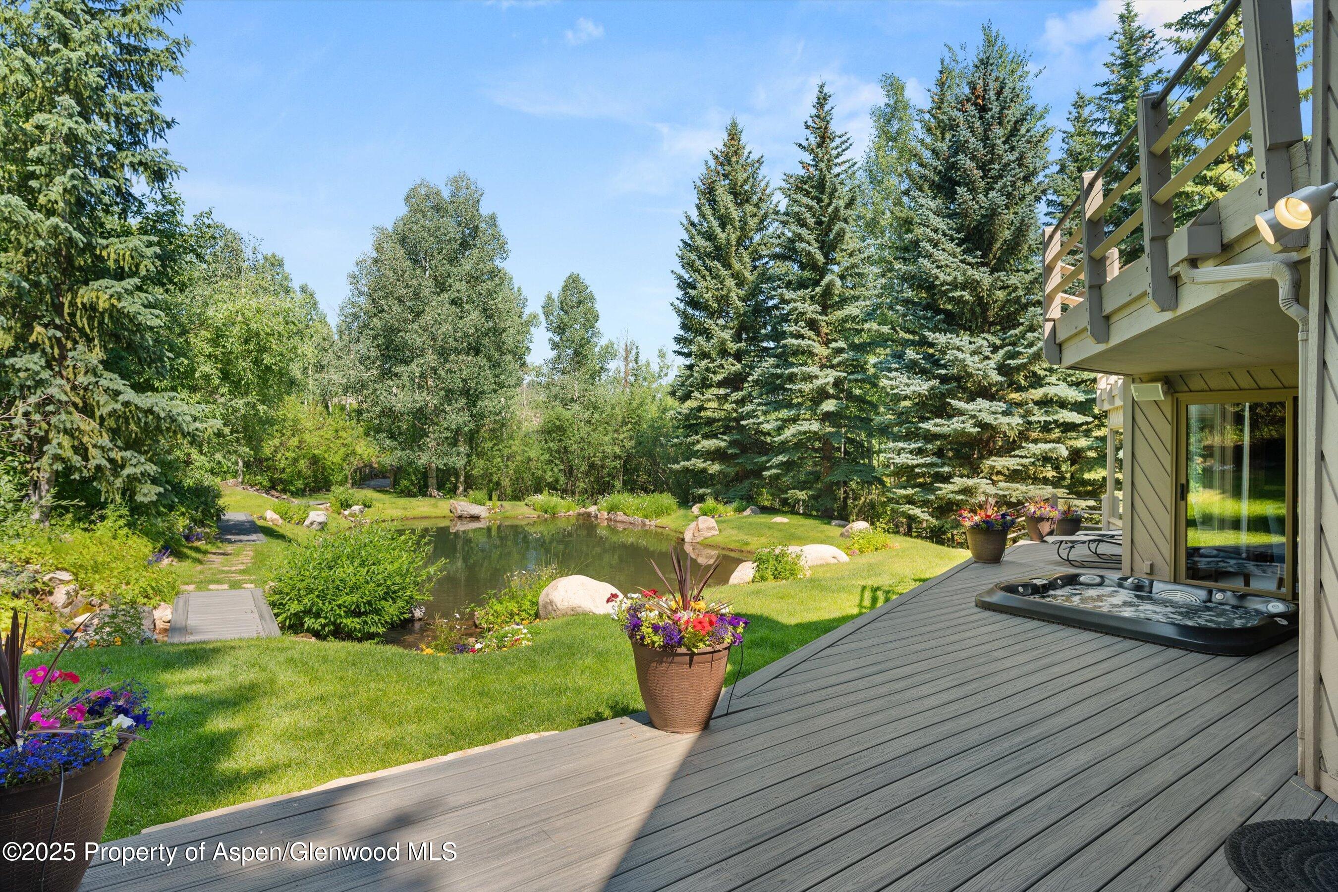 473 Creek Lane