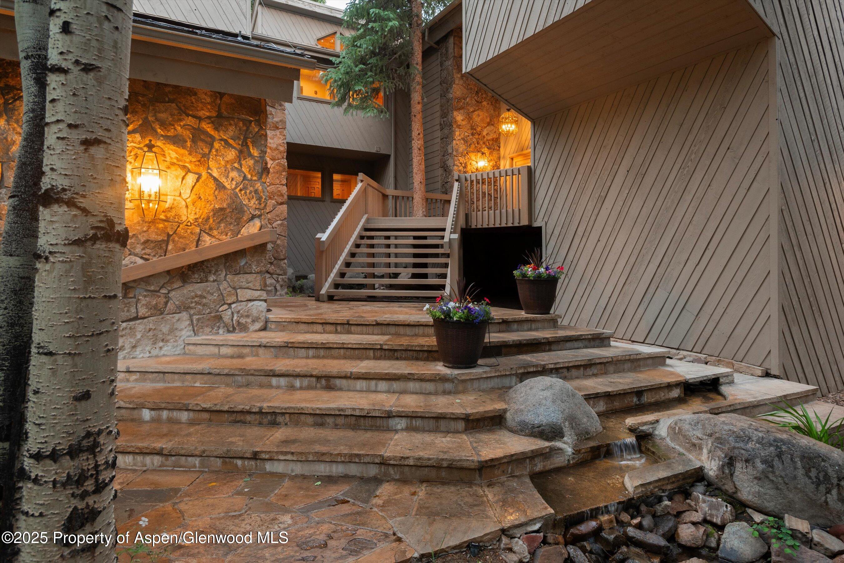 473 Creek Lane