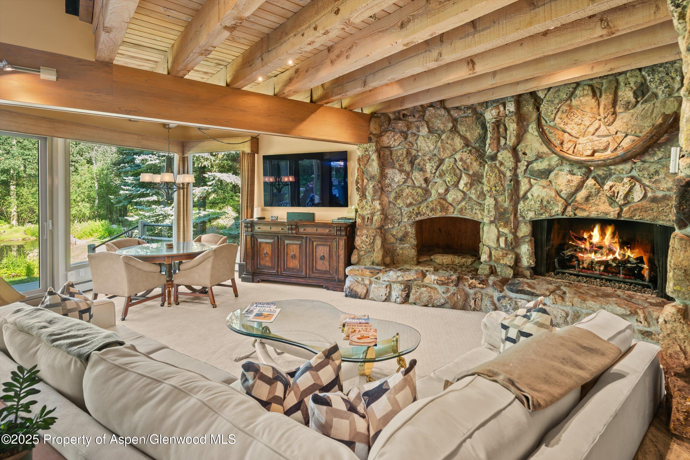 473 Creek Lane