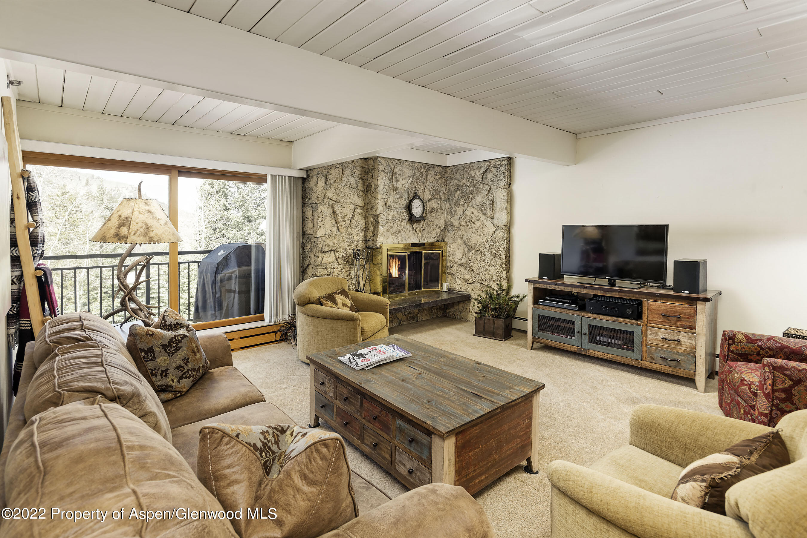 30 Anderson Lane 710