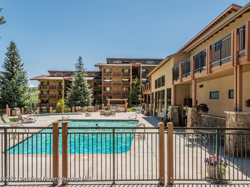 30 Anderson Lane 710