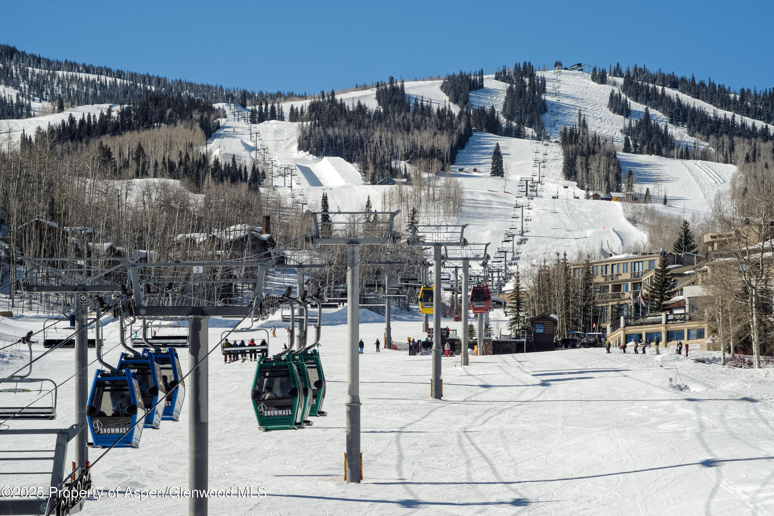 30 Anderson Lane 710