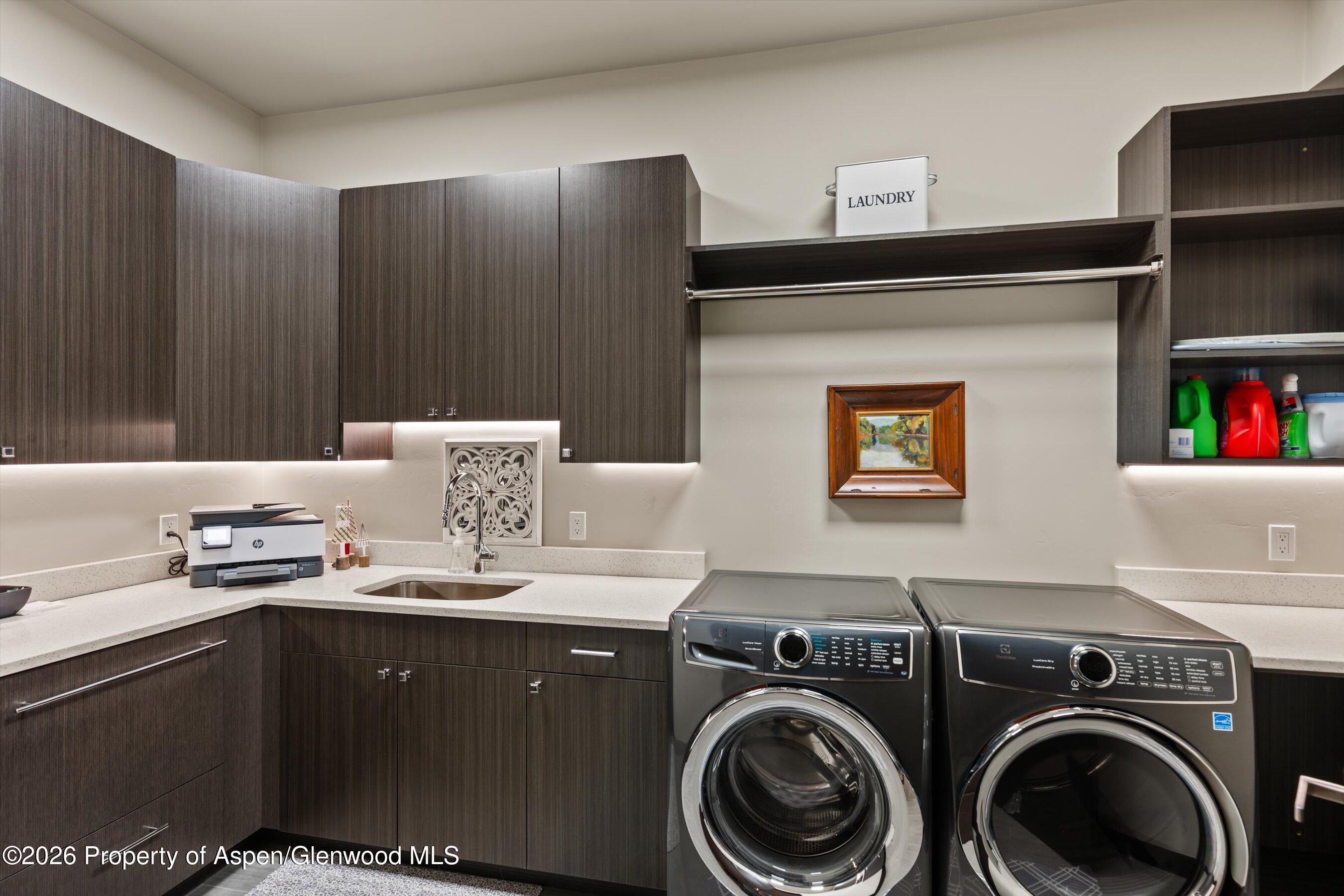 1711 County Road 109