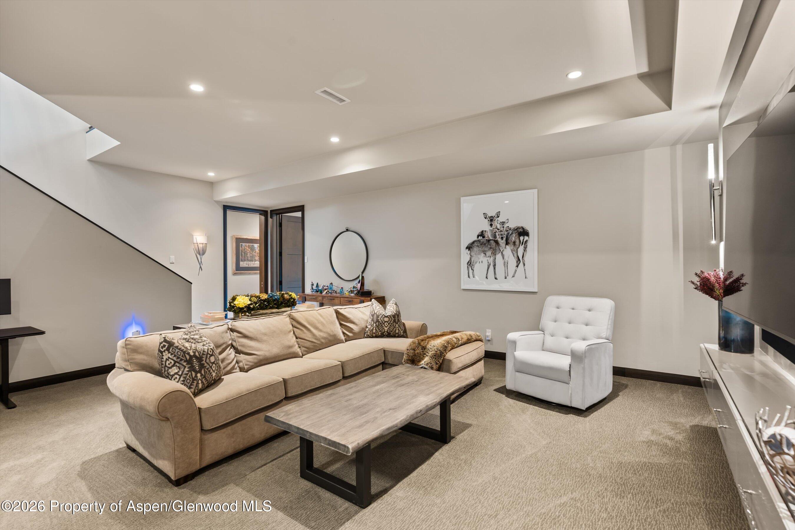 1711 County Road 109